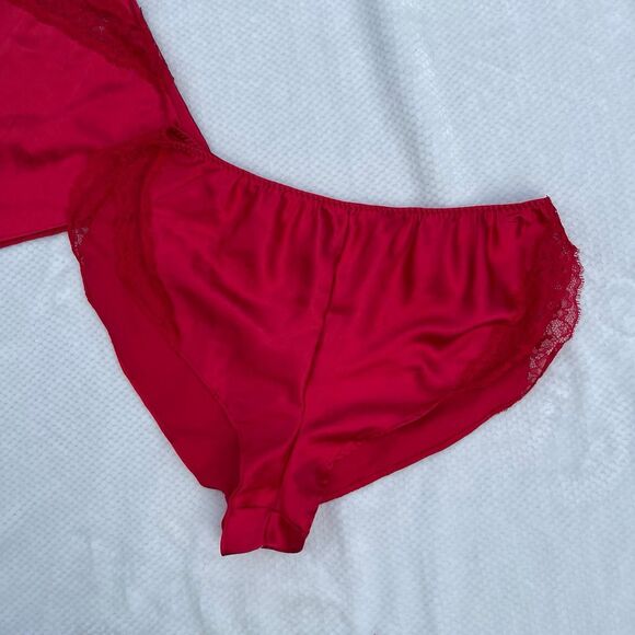 VICTORIA’S SECRET RED SATIN & LACE LINGERIE SET - Picture 4 of 6